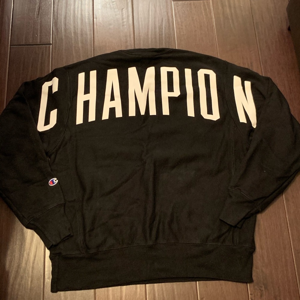 CHAMPION REVERSE WEAVE LOGO CREWNECK